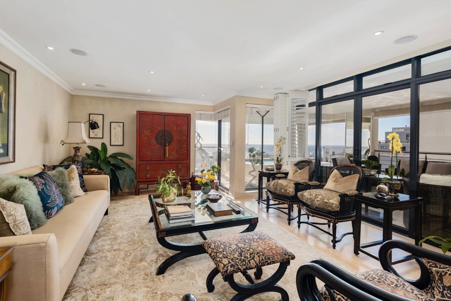 3 Bedroom Property for Sale in Sea Point Western Cape